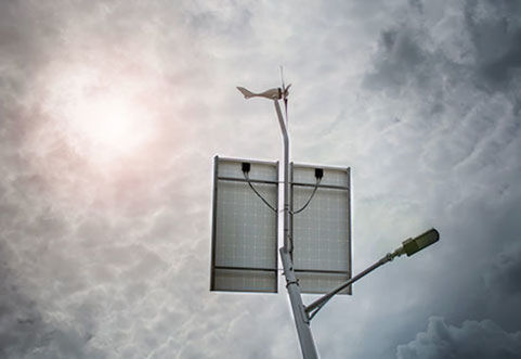 World’s first self-sustainable public lighting column