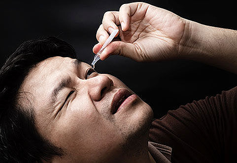 Potential new eye drop cure for night blindness