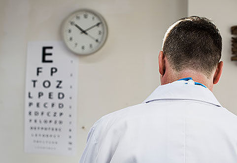 Overstretched NHS threatens UK eye health