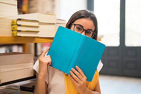 Teenagers wearing specs nearly doubles in 7 years