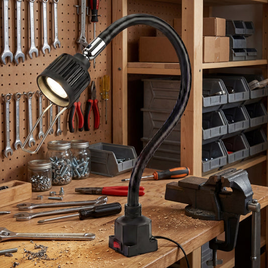 Workshop Light Reach Swivel