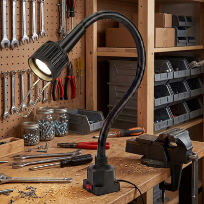 Workshop Light Reach Fixed