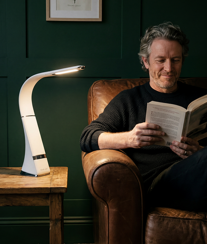 Man reading with HD Roam