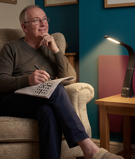 Man reading with HD Roam