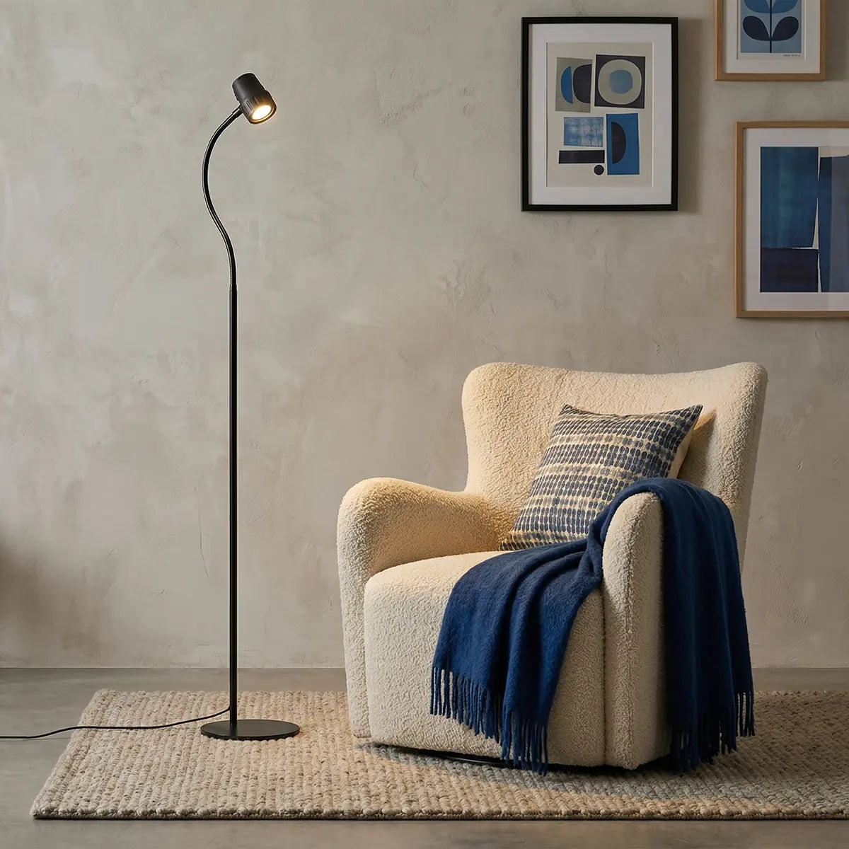 High Definition Essential Floor Light